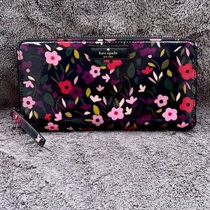 kate spade Daycation Boho Floral Neda Leather Wallet